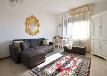 Two-room apartment Bellusco - photo 1