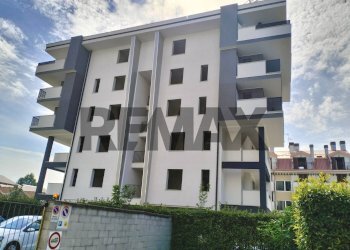 Edificio all\'aperto - Four-room apartment Via Curioni
 
10, Gallarate - photo 3