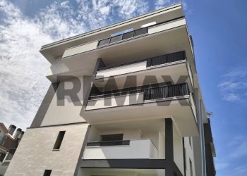 Edificio all\'aperto - Four-room apartment Via Curioni
 
10, Gallarate - photo 7