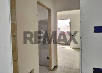 Hall / corridoio - Four-room apartment Via Curioni
 
10, Gallarate - photo 26