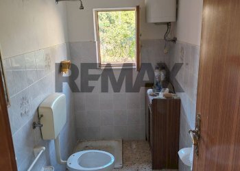 Bagno - Villa Contrada Camemi
 
snc, Piazza Armerina - photo 17