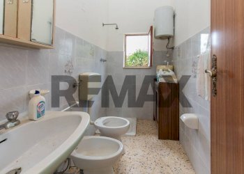 Bagno - Villa Contrada Camemi
 
snc, Piazza Armerina - foto 18