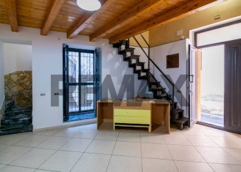 Scale - Independent house Vico Scialba
 
5, Acireale - photo 2