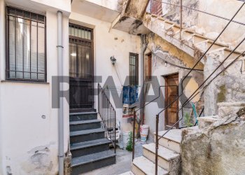 Scale - Independent house Vico Scialba
 
5, Acireale - photo 16