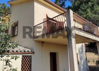 Casa all\'aperto - Villa Contrada Piano Marino
 
snc, Piazza Armerina - photo 2