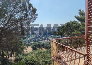 Vista delle montagne - Villa Contrada Piano Marino
 
snc, Piazza Armerina - photo 8