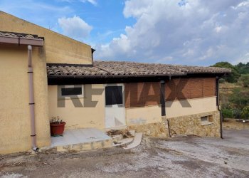 Casa all\'aperto - Villa Contrada Terravecchia
 
snc, Grammichele - photo 1
