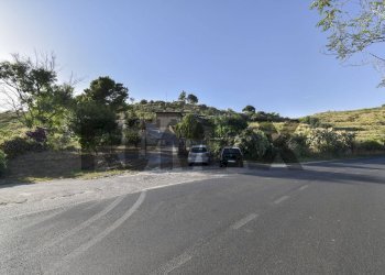 Edificio all\'aperto - Villa Contrada Terravecchia
 
snc, Grammichele - foto 3