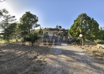 Giardino - Villa Contrada Terravecchia
 
snc, Grammichele - foto 4