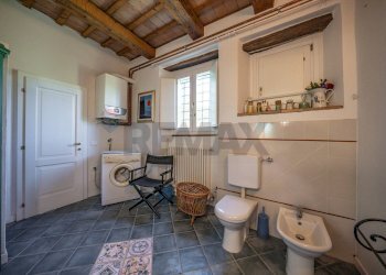 Bagno - Casa indipendente VIA MONTE TREBBIO
 
18, Dovadola - foto 23