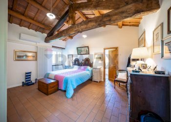 Camera / camera da letto - Casa indipendente VIA MONTE TREBBIO
 
18, Dovadola - foto 30