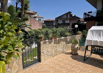 Terrazza - Four-room apartment via giacomo matteotti
 
47, Aci Sant'Antonio - photo 14