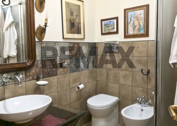 Bagno - Four-room apartment via giacomo matteotti
 
47, Aci Sant'Antonio - photo 29