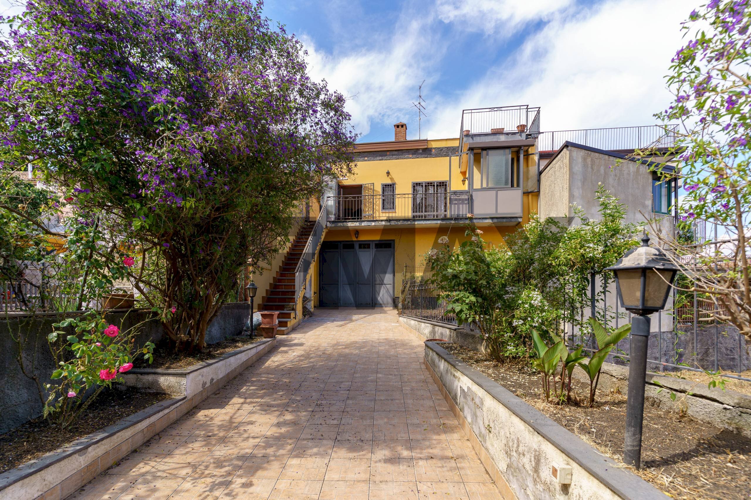 Casa all\'aperto - Casa indipendente Via Madonna delle Grazie
 
18, Milo - foto 1