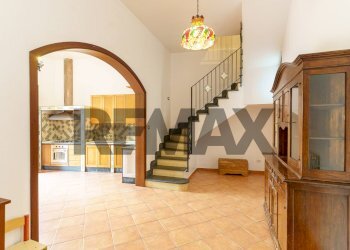 Scale - Casa indipendente Via Madonna delle Grazie
 
18, Milo - foto 35