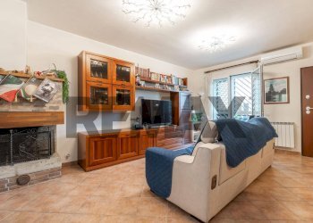 Soggiorno - Appartamento Via duca degli Abruzzi
 
131, San Giovanni la Punta - foto 3