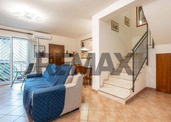 Soggiorno - Appartamento Via duca degli Abruzzi
 
131, San Giovanni la Punta - foto 14