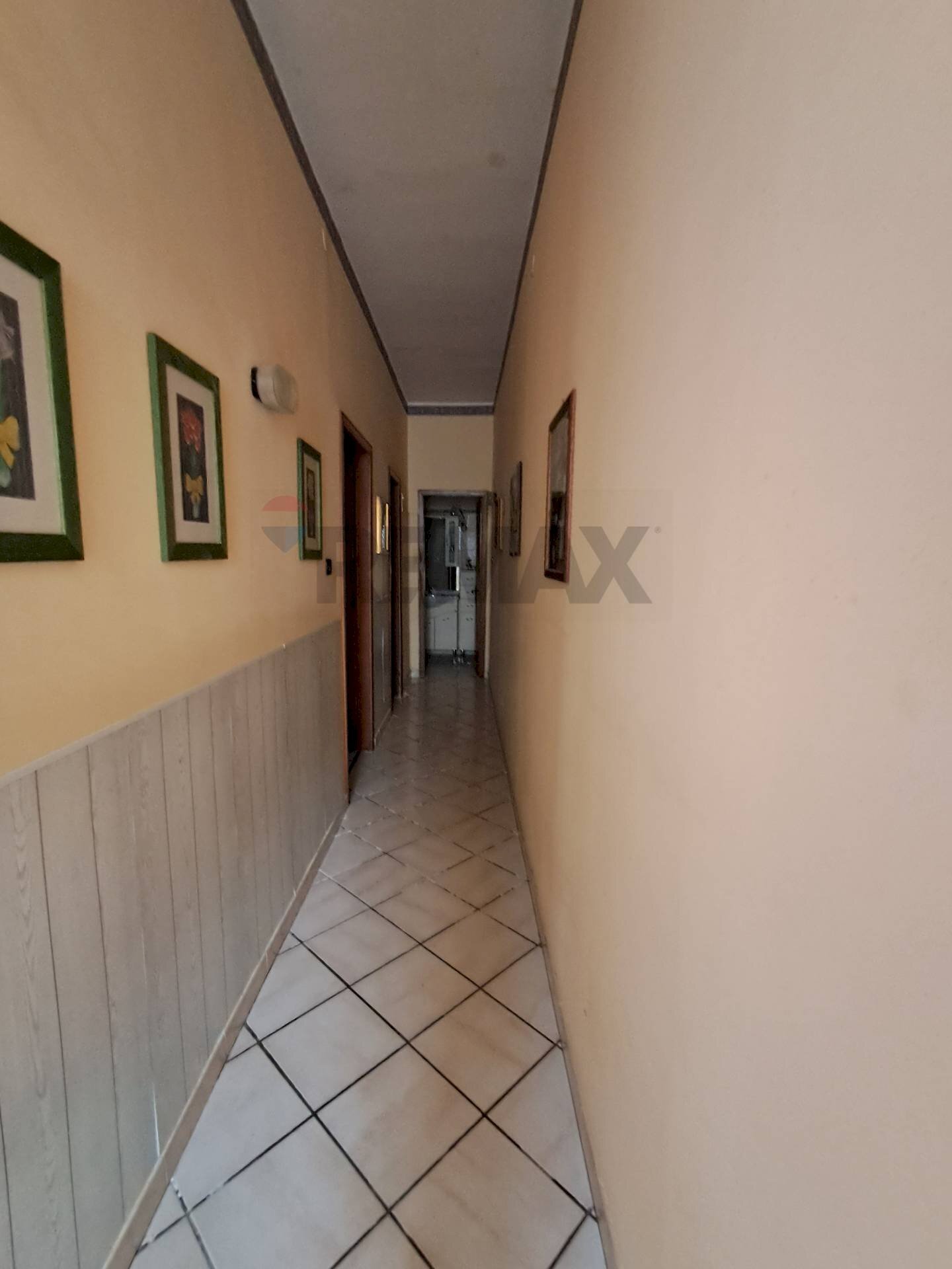 Hall / corridoio - Independent house via pier paolo pasolini
1, Belpasso - photo 2