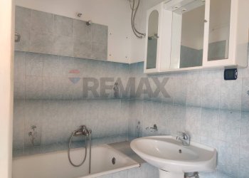 Bagno - Trilocale Via XXIV Maggio
 
62, Manfredonia - foto 9