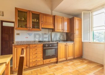 Cucina - Appartamento Via Camillo Benso di Cavour
 
23, Cellere - foto 12