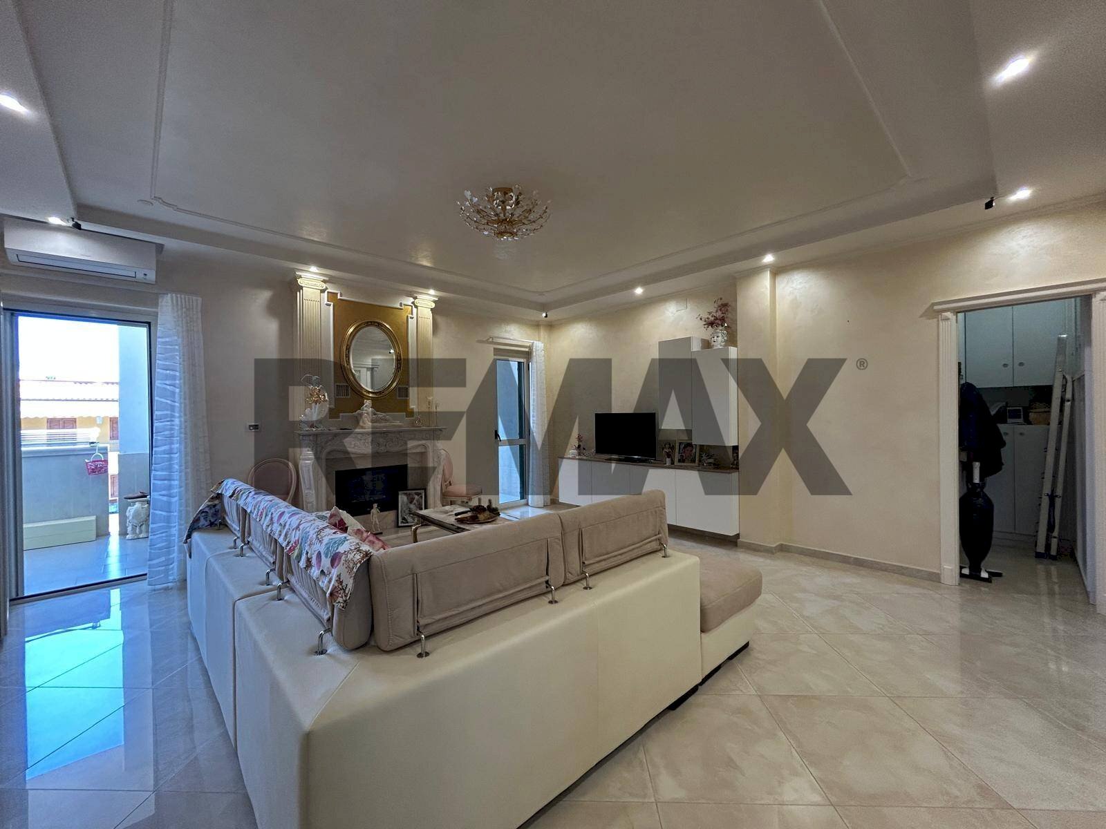 Soggiorno - Apartment Contrada Sant'Andrea
snc, Vieste - photo 3