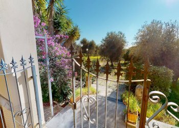 veranda - Villa Località Defensola
 
SNC, Vieste - photo 3