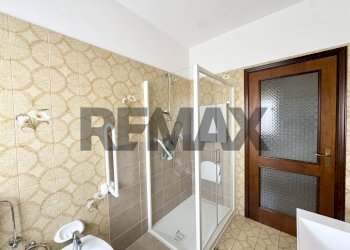 Bagno - Three-room apartment via Pedemontana
 
2, Traversetolo - photo 8