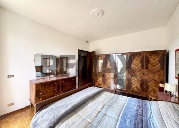 Camera / camera da letto - Three-room apartment via Pedemontana
 
2, Traversetolo - photo 11
