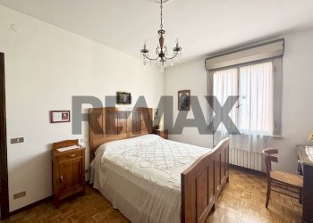 Camera / camera da letto - Three-room apartment via Pedemontana
 
2, Traversetolo - photo 17