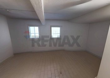 Stanza vuota - Casa semi indipendente via Doberdò
 
7, Varese - foto 11
