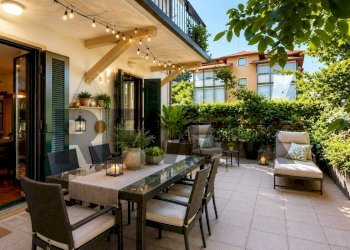 Terrazza - Casa semi indipendente via Doberdò
 
7, Varese - foto 1