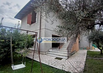 ESTERNO - Casa indipendente via brigate partigiane, Carrara - foto 3