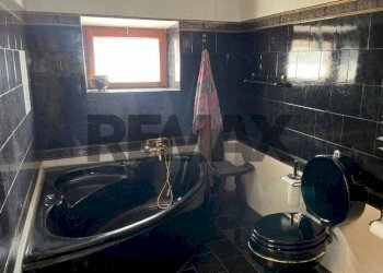 Bagno - Appartamento Via Caracena
 
20, Villetta Barrea - foto 11