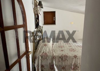 Camera / camera da letto - Appartamento Via Caracena
 
20, Villetta Barrea - foto 17