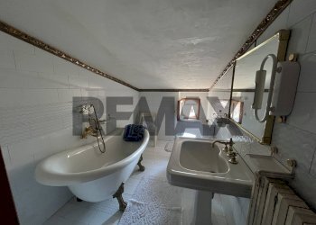 Bagno - Appartamento Via Caracena
 
20, Villetta Barrea - foto 18