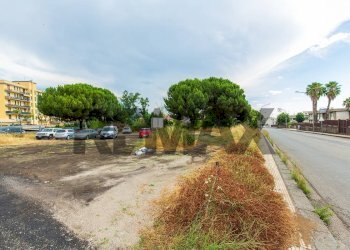 Giardino - Commercial Premises Corso Europa
10, Giarre - photo 4