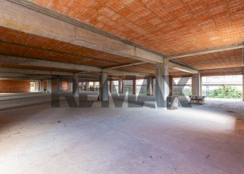 Parcheggio - Commercial Premises Corso Europa
10, Giarre - photo 25