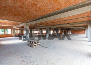 Parcheggio - Commercial Premises Corso Europa
10, Giarre - photo 27
