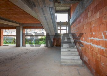 Scale - Commercial Premises Corso Europa
10, Giarre - photo 30