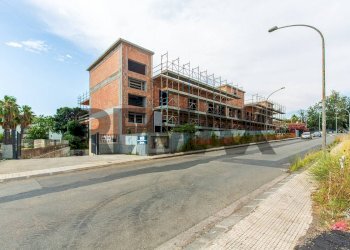 Edificio all\'aperto - Apartment Corso Europa
 
10, Giarre - photo 3