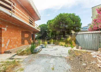 Giardino - Apartment Corso Europa
 
10, Giarre - photo 69