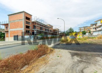 Edificio all\'aperto - Apartment Corso Europa
 
10, Giarre - photo 76