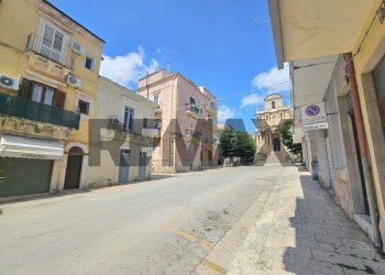 Edificio all\'aperto - Casa indipendente P.ZZA SALVATORE
 
28/29, Ragusa - foto 2