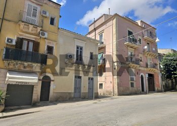 Edificio all\'aperto - Casa indipendente P.ZZA SALVATORE
 
28/29, Ragusa - foto 3