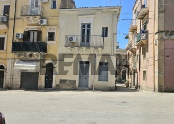 Edificio all\'aperto - Casa indipendente P.ZZA SALVATORE
 
28/29, Ragusa - foto 4