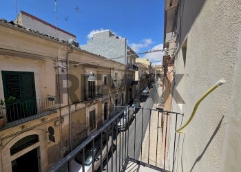 Balcone - Casa indipendente P.ZZA SALVATORE
 
28/29, Ragusa - foto 15