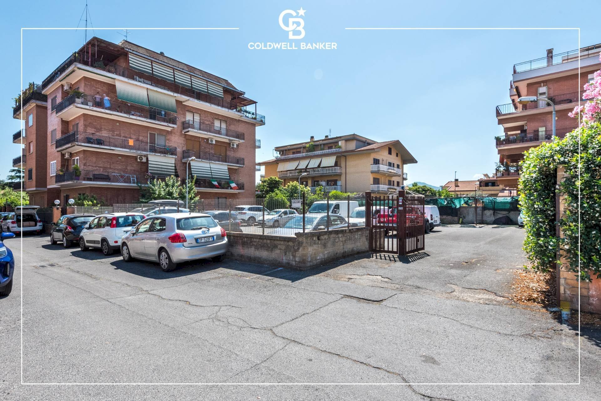 Foto 1 - Box Via Afro Tondelli
 
21, Ciampino - photo 1