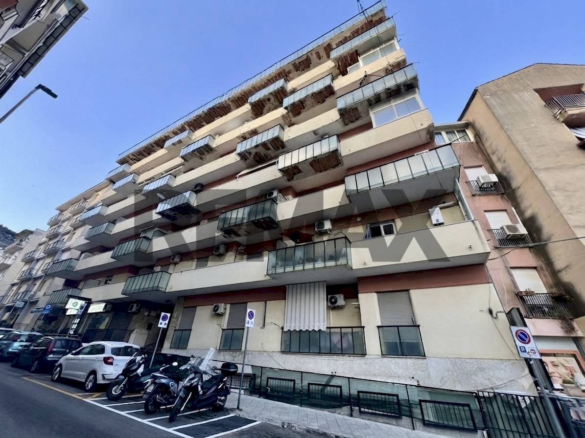 Edificio all\'aperto - Apartment Via Aldo Moro
25, Monreale - photo 2