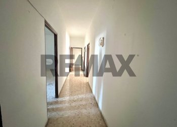 Hall / corridoio - Apartment Via Aldo Moro
 
25, Monreale - photo 34