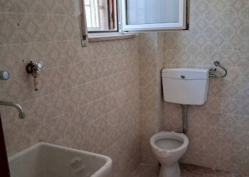 Bagno - Appartamento via Umbria, 228, Taranto - foto 11